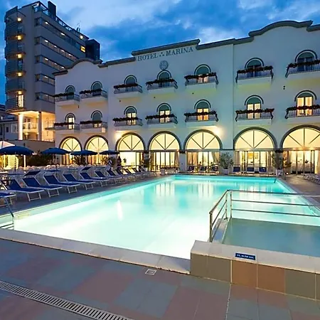 Marina 3*
